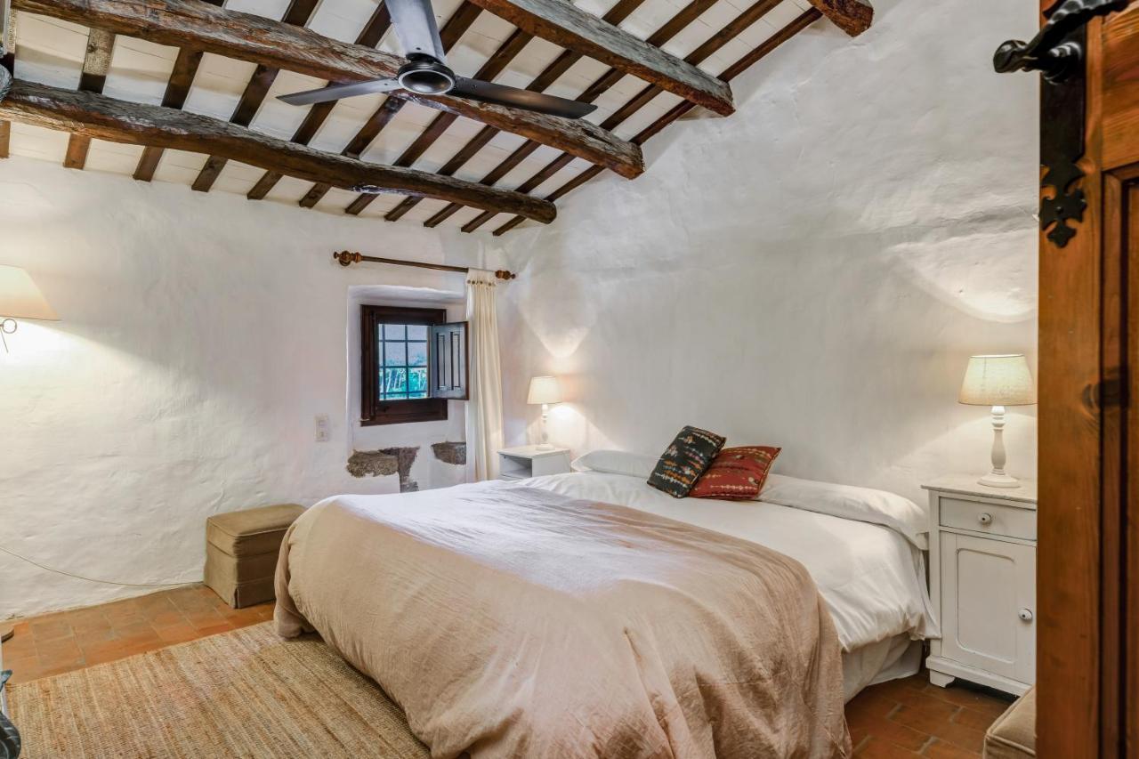 Masia 1612 Muy Cerca De Las Playas Costa Brava كالونج المظهر الخارجي الصورة